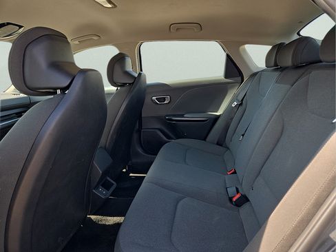 Used 2025 Kia K4 FWD image 19