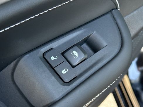 New 2026 Jeep Grand Cherokee Limited Reserve AWD/4WD image 31