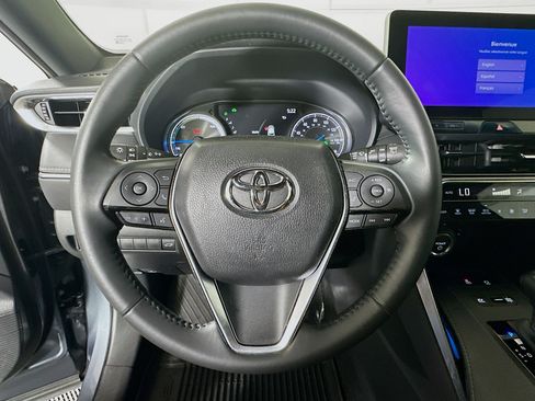 Used 2023 Toyota Venza XLE AWD/4WD image 15