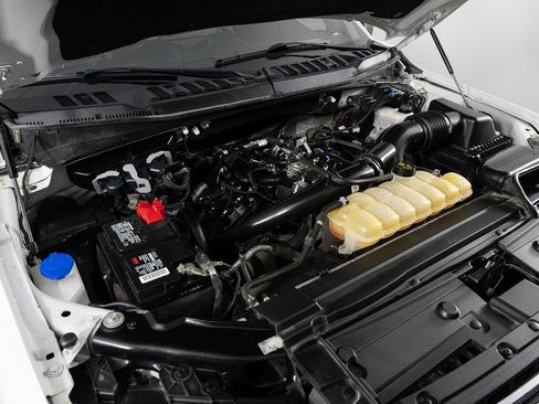 Used 2019 Ford F150 XLT image 37