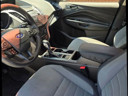 Used 2018 Ford Escape S FWD image 5