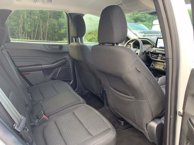 Used 2025 Ford Escape Active AWD/4WD image 12