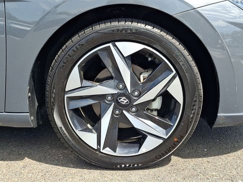 Certified 2023 Hyundai Elantra SEL w/ Convenience Package FWD image 8