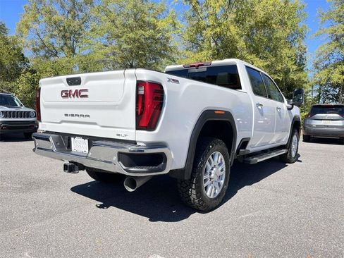 Used 2024 GMC Sierra 2500 SLT w/ SLT Premium Package image 6