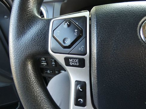 Used 2018 Toyota Tundra SR5 w/ TRD Off Road Package image 75