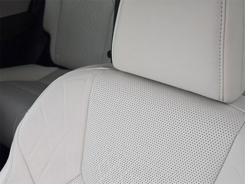 Used 2025 Lexus RX 350 Premium Plus w/ Convenience Package image 15