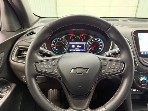Used 2022 Chevrolet Equinox RS w/ RS Leather Package image 20
