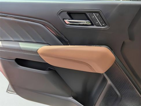 New 2026 GMC Canyon AT4 w/ Technology Plus Package image 13