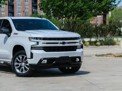 Used 2019 Chevrolet Silverado 1500 RST w/ All-Star Edition AWD/4WD image 3