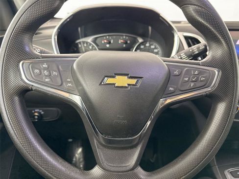 Used 2020 Chevrolet Equinox LT AWD/4WD image 15