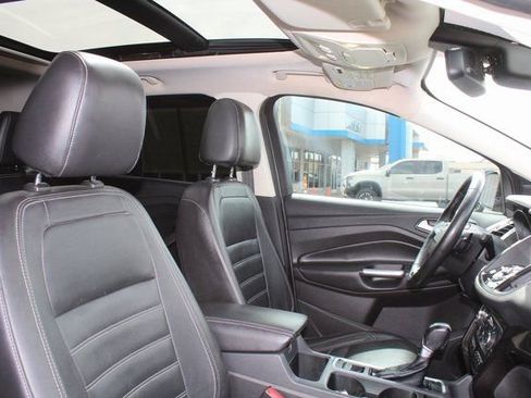Used 2017 Ford Escape Titanium w/ Equipment Group 301A FWD image 16