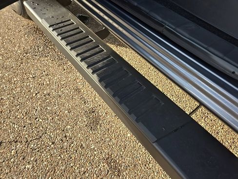 Used 2022 Nissan Frontier SV w/ Technology Package image 36