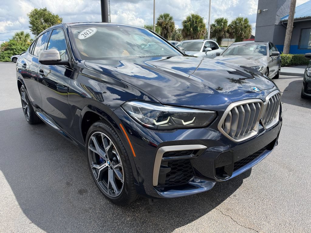 Used 2023 BMW X6 M50i w/ Parking Assistance Package AWD/4WD image 3