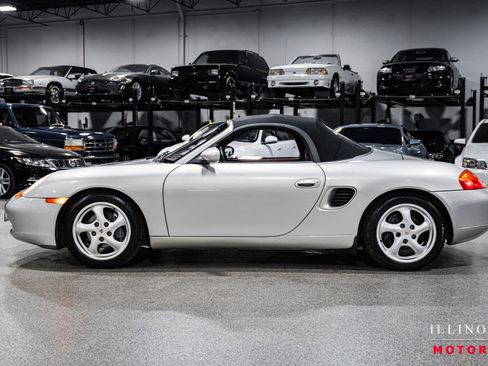 Used 1998 Porsche Boxster image 34