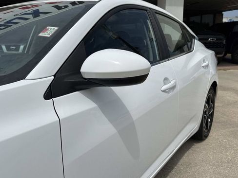 Used 2025 Nissan Sentra SV FWD image 7