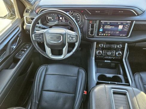 Used 2021 GMC Yukon Denali w/ Denali Ultimate Package image 28