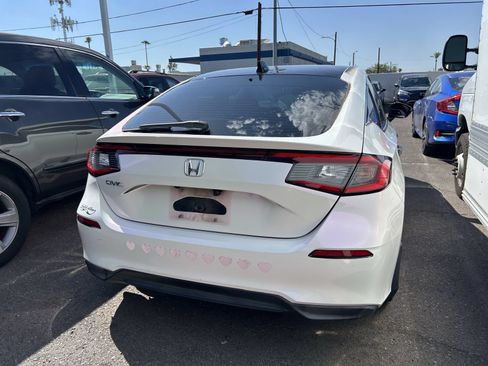 Used 2022 Honda Civic EX-L image 6