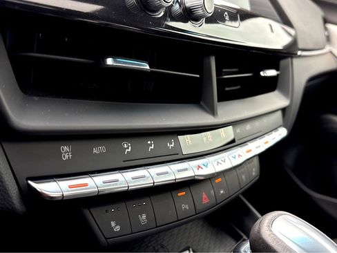 Used 2021 Cadillac CT4 Premium Luxury image 29