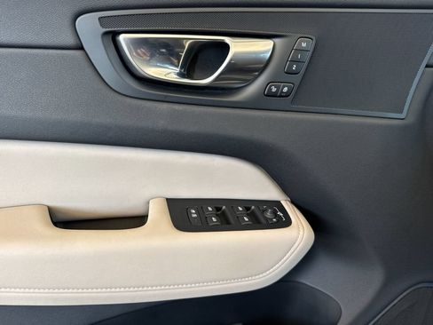 Certified 2026 Volvo XC60 B5 Plus AWD/4WD image 10