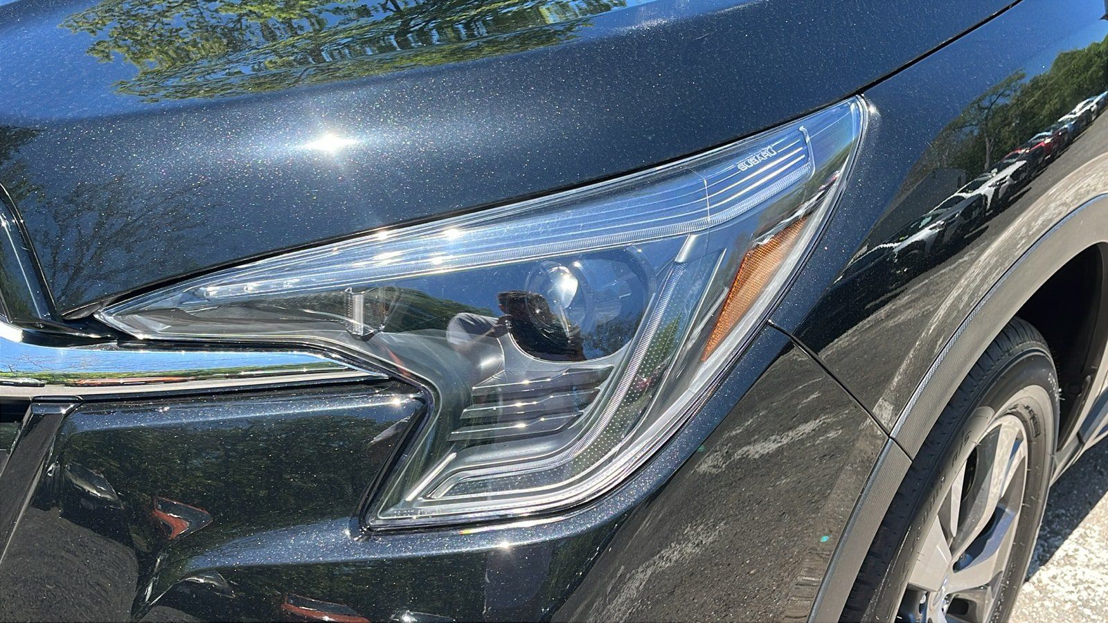 Certified 2025 Subaru Ascent Premium AWD/4WD image 9