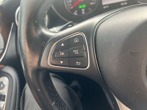 Used 2017 Mercedes-Benz GLC 300 300 image 19