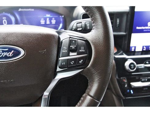 Used 2023 Ford Explorer King Ranch w/ Technology Package AWD/4WD image 25
