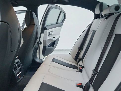 Used 2022 BMW M3 Competition w/ M Carbon Exterior Package image 32