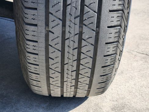 Certified 2022 Kia Sorento LX image 10