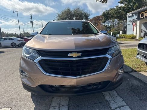 Used 2019 Chevrolet Equinox Premier image 3