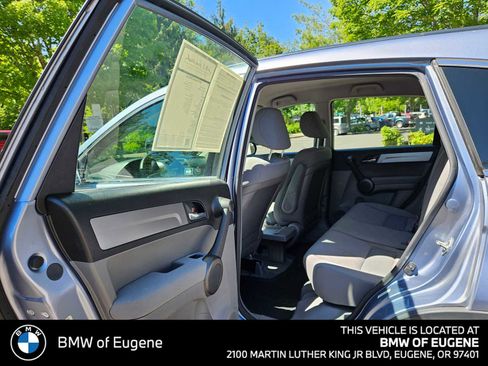 Used 2011 Honda CR-V LX image 18