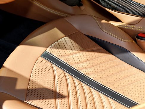 Used 2023 Aston Martin DBX 707 image 45