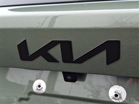 Certified 2025 Kia Sorento SX image 31