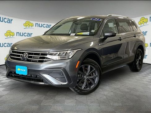 Certified 2023 Volkswagen Tiguan SE AWD/4WD image 3