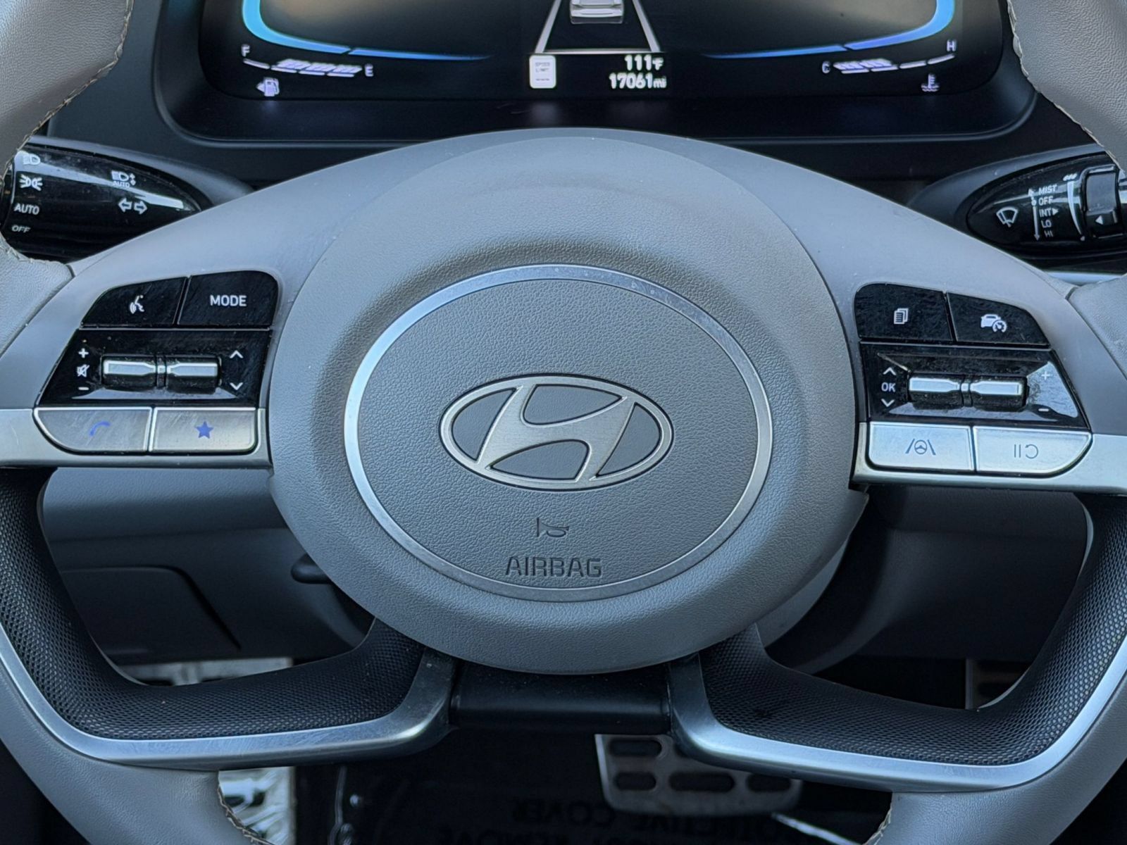 Used 2026 Hyundai Elantra Sport FWD image 26