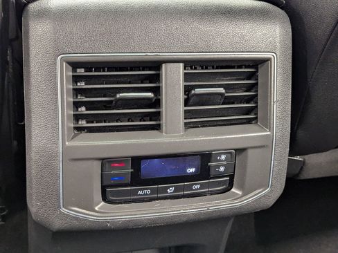 Used 2019 Volkswagen Atlas SEL image 22