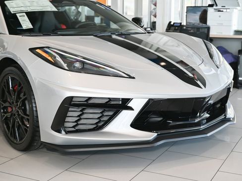 New 2026 Chevrolet Corvette Stingray Coupe w/ Z51 Performance Package RWD image 7