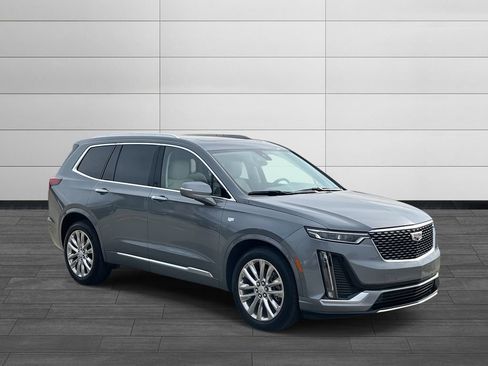 Certified 2022 Cadillac XT6 Premium Luxury w/ Technology Package image 7