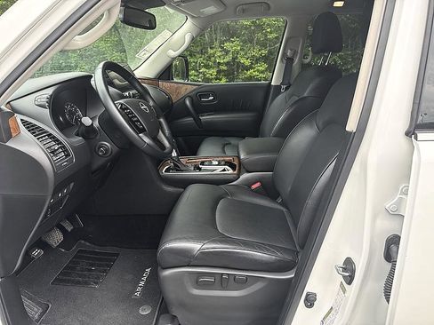 Certified 2024 Nissan Armada SL w/ Cargo Package AWD/4WD image 5