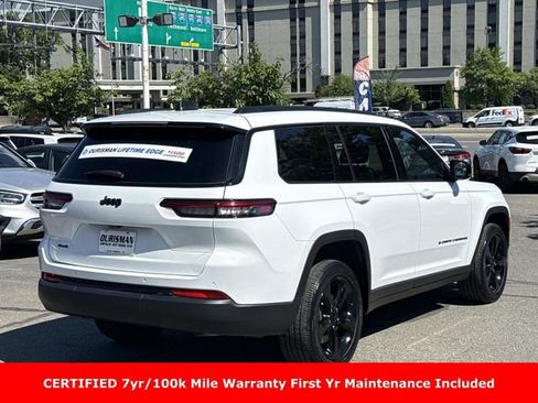 Used 2023 Jeep Grand Cherokee L Laredo AWD/4WD image 3