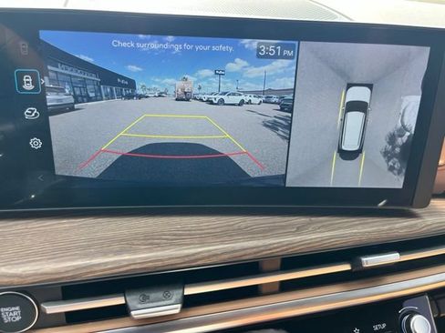 Used 2025 Hyundai Santa Fe Limited FWD image 10