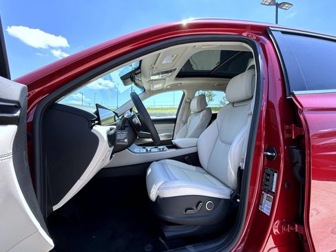 New 2026 Genesis GV70 2.5T Select AWD/4WD image 10