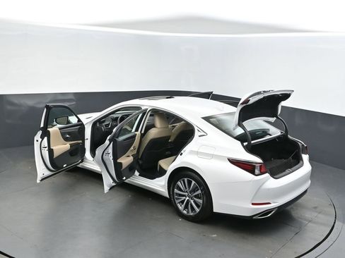 Used 2019 Lexus ES 350 image 47