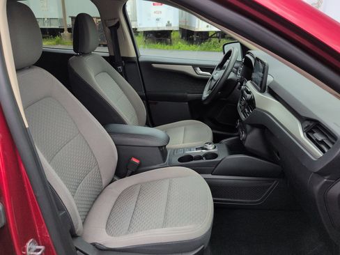 Used 2020 Ford Escape SE AWD/4WD image 28