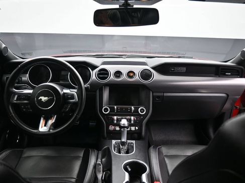Used 2020 Ford Mustang GT Premium w/ GT Performance Package RWD image 40
