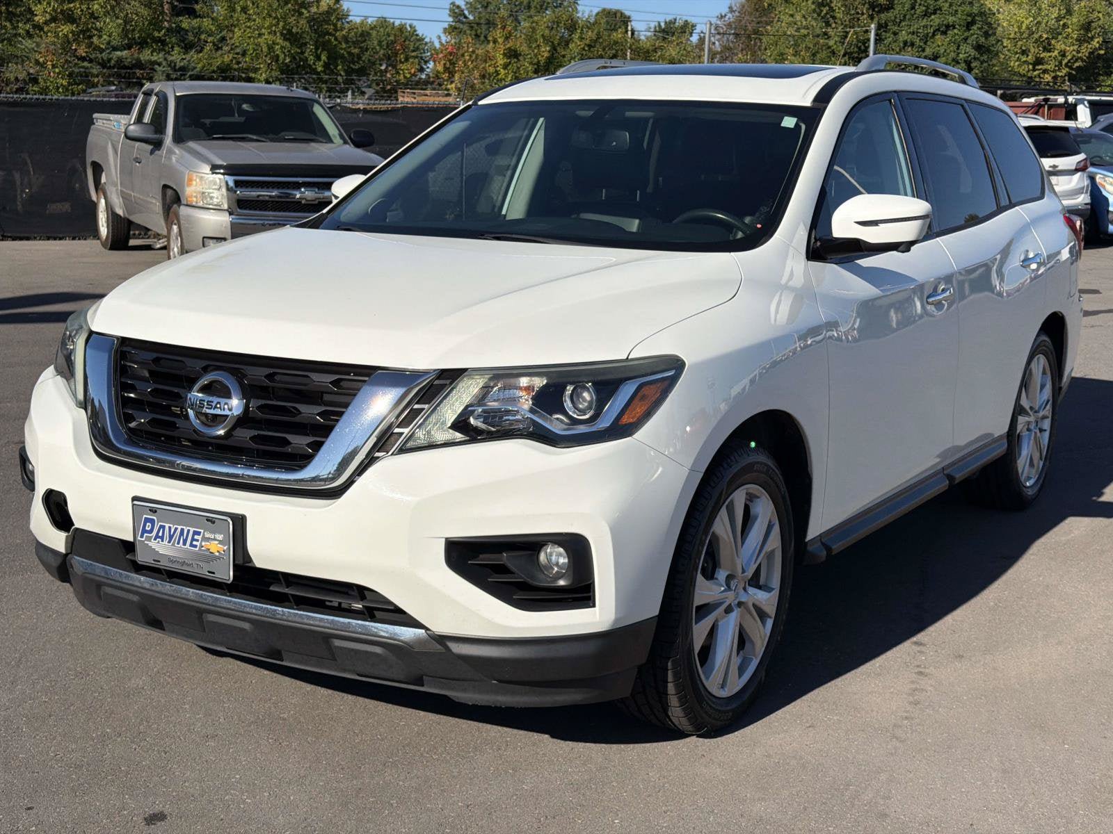 Used 2018 Nissan Pathfinder SL w/ SL Premium Package AWD/4WD image 3
