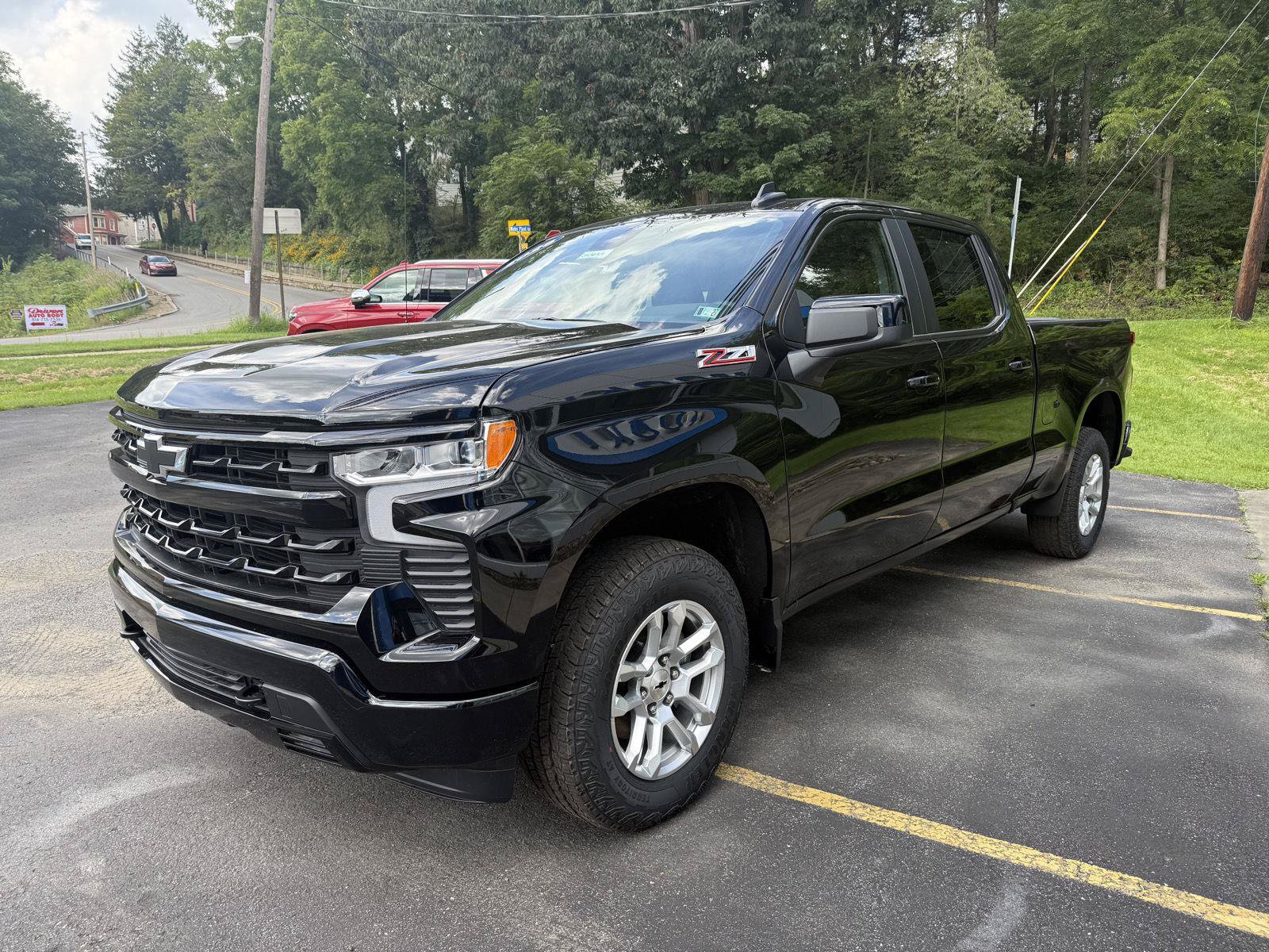 New 2026 Chevrolet Silverado 1500 RST w/ Convenience Package II AWD/4WD image 3