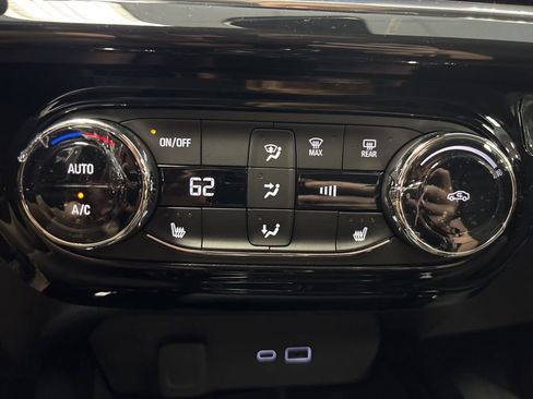 New 2026 Chevrolet Trax ACTIV w/ Driver Confidence Package FWD image 28