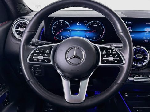 Certified 2023 Mercedes-Benz GLB 250 image 18