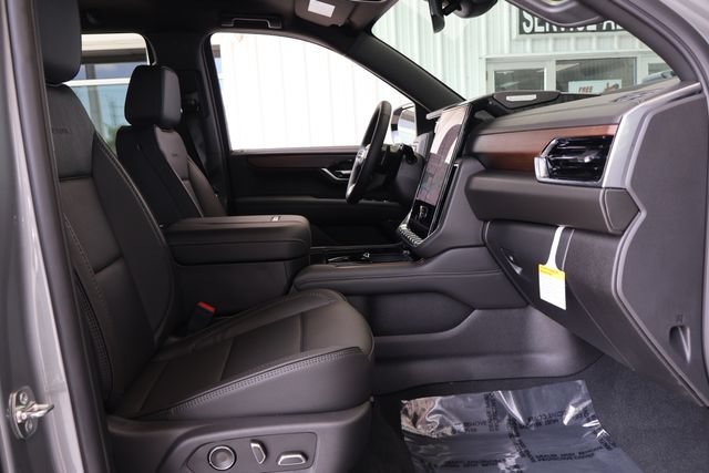 New 2026 GMC Yukon Denali AWD/4WD image 22