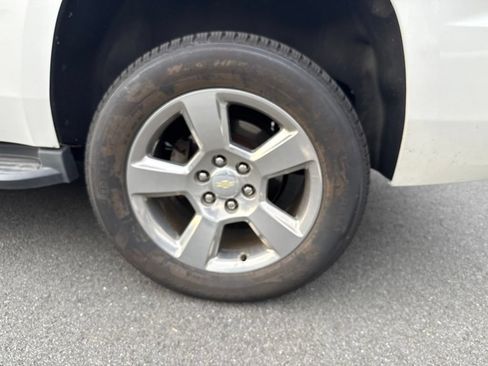 Used 2017 Chevrolet Tahoe LT AWD/4WD image 10